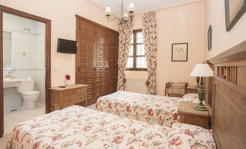 Hostal Las Paneras Авила Экстерьер фото