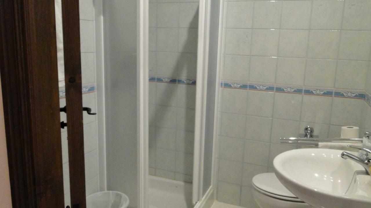 Hostal Las Paneras Авила Экстерьер фото